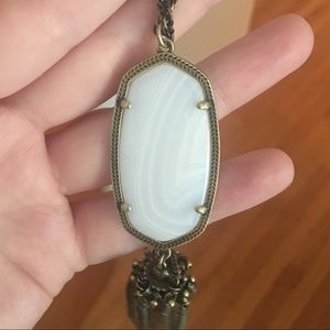 Tan banded agate rayne